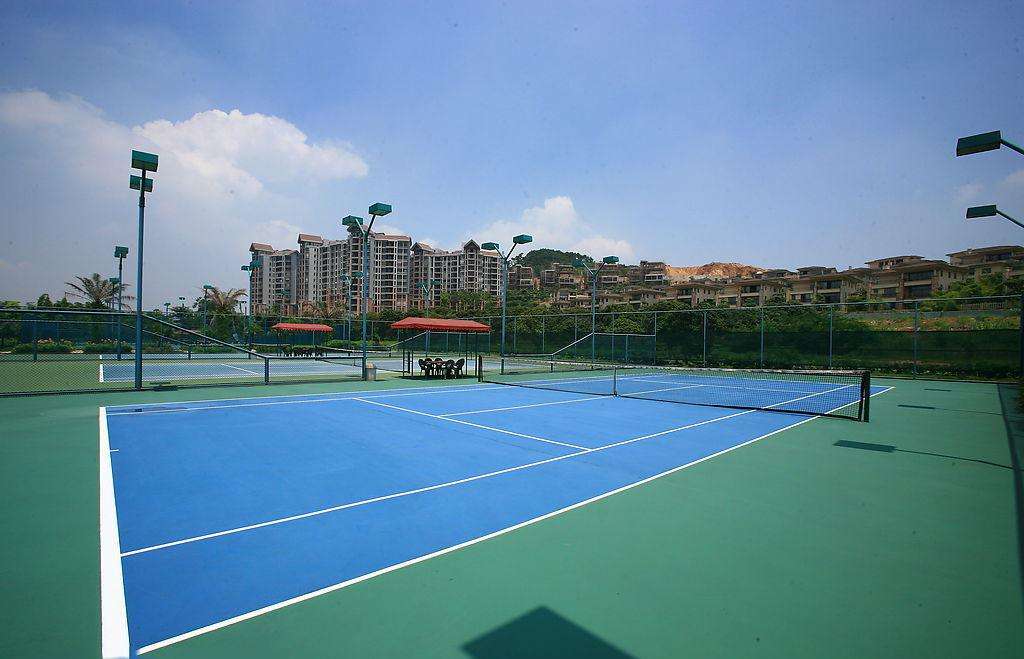 广州丙烯酸球场：丙烯酸球场的特点